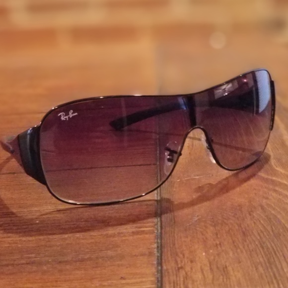 Ray-Ban Accessories - Ray Ban Sunglasses